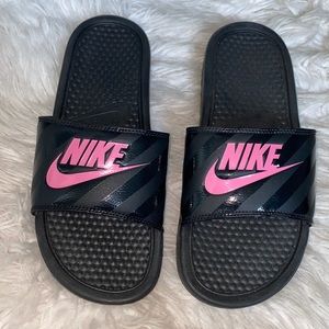 Nike Slides - size 9